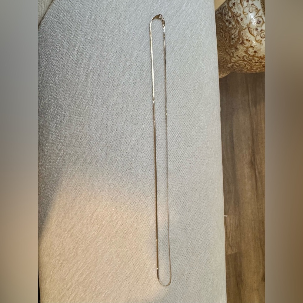 10K Solid Gold Chain - Picture 5 of 10